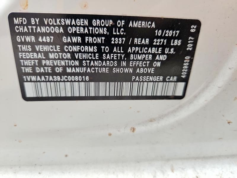 2018 VOLKSWAGEN PASSAT S S 12