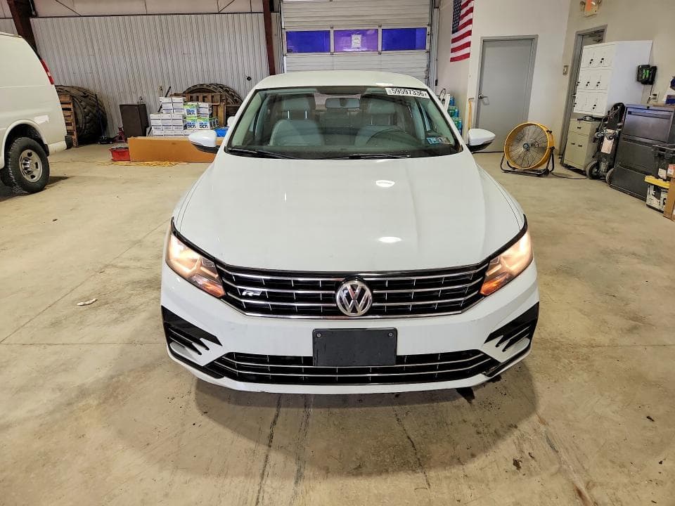 2018 VOLKSWAGEN PASSAT S S 5