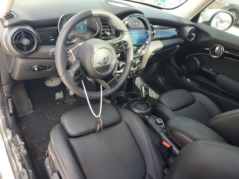 2024 MINI COOPER S 8