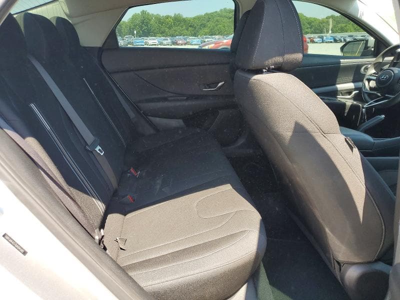 2021 HYUNDAI ELANTRA SEL 10