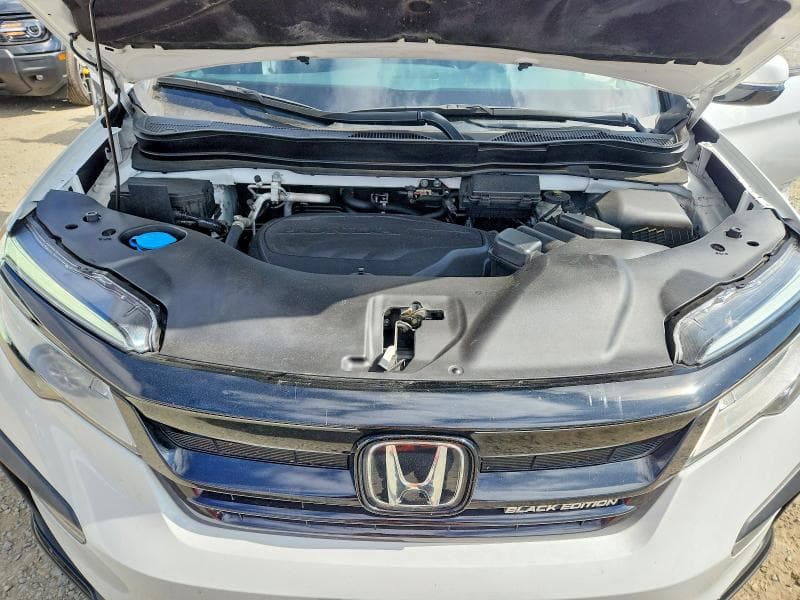 2022 HONDA PILOT BLACK 12