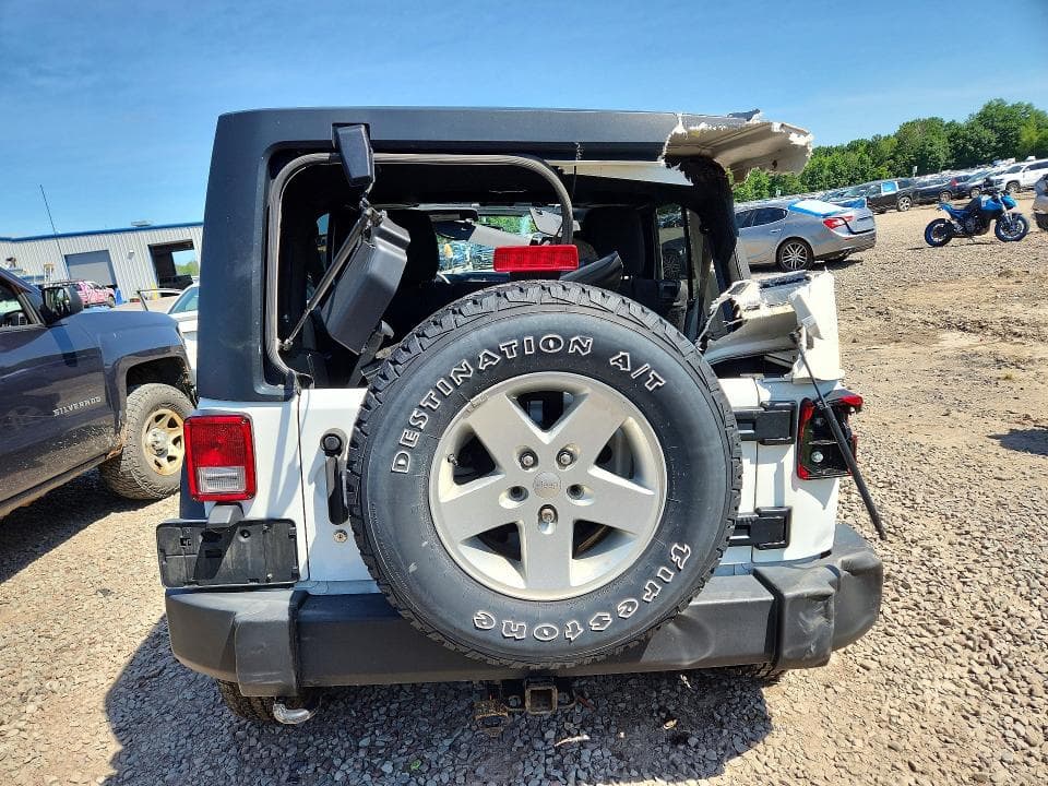 2017 JEEP WRANGLER UNLIMITED SPORT 6