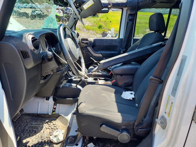 2017 JEEP WRANGLER UNLIMITED SPORT 7