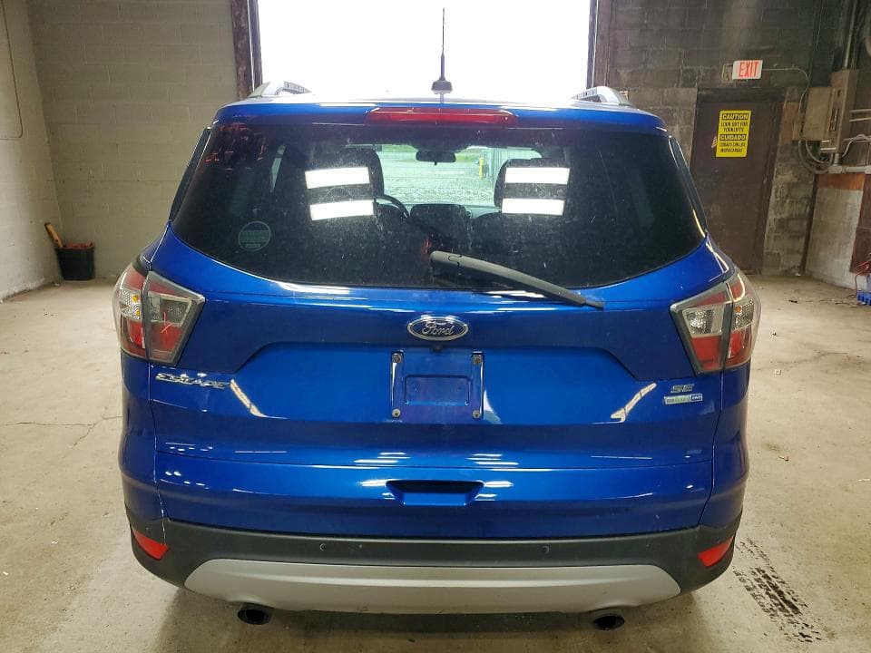 2017 FORD ESCAPE SE 6
