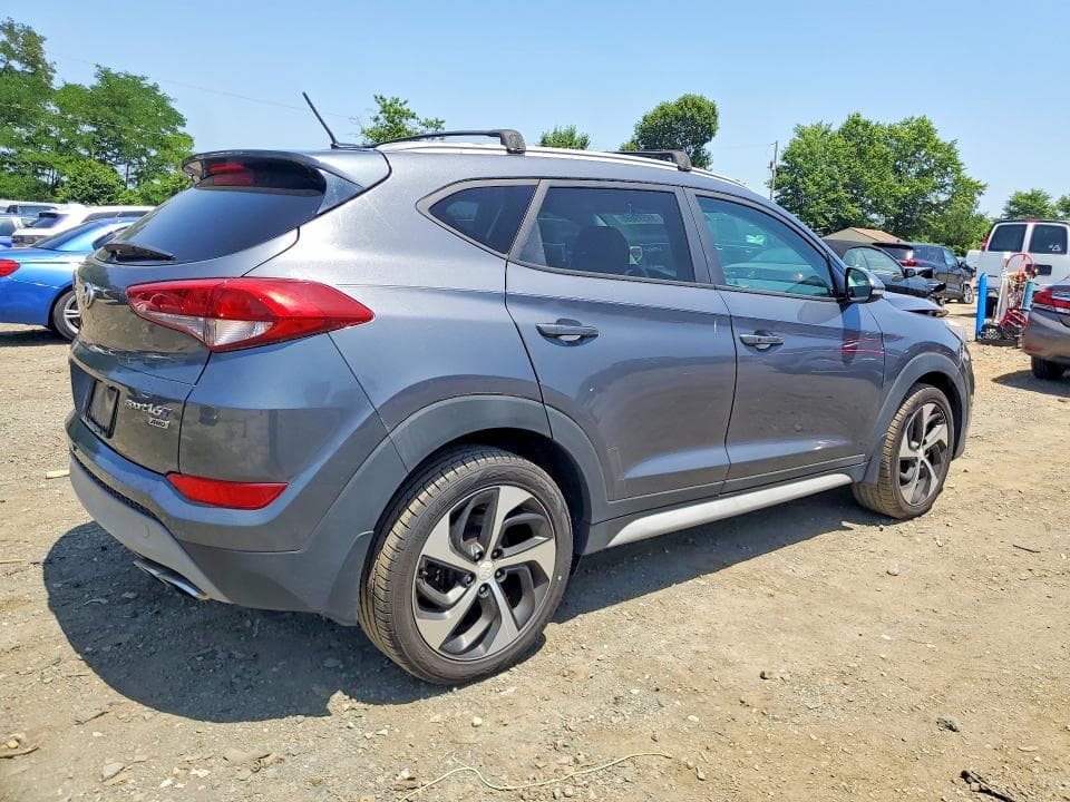 2017 HYUNDAI TUCSON 3
