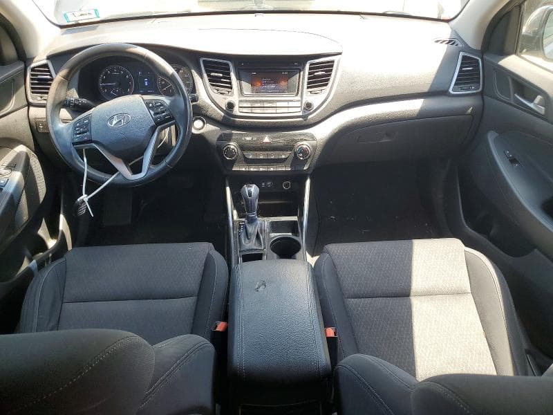 2017 HYUNDAI TUCSON 8