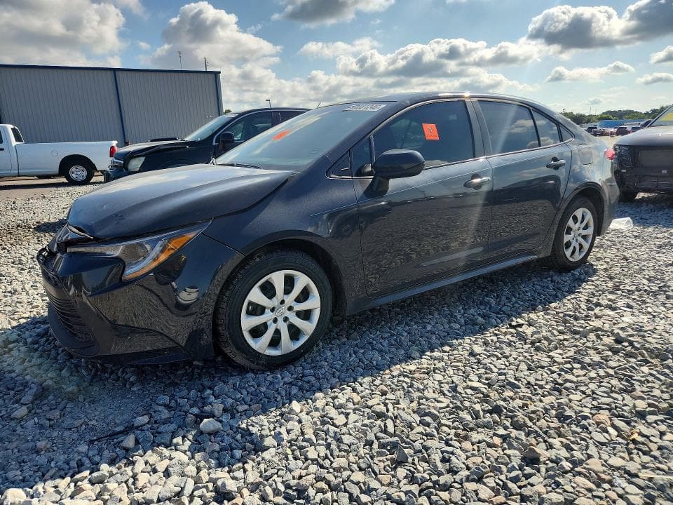 2024 TOYOTA COROLLA LE - 1
