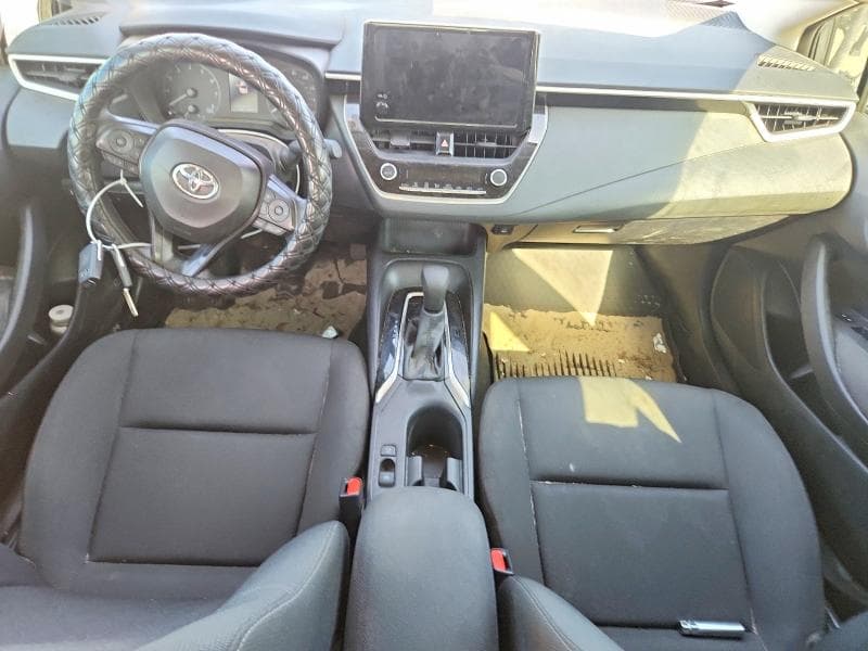 2024 TOYOTA COROLLA LE 8