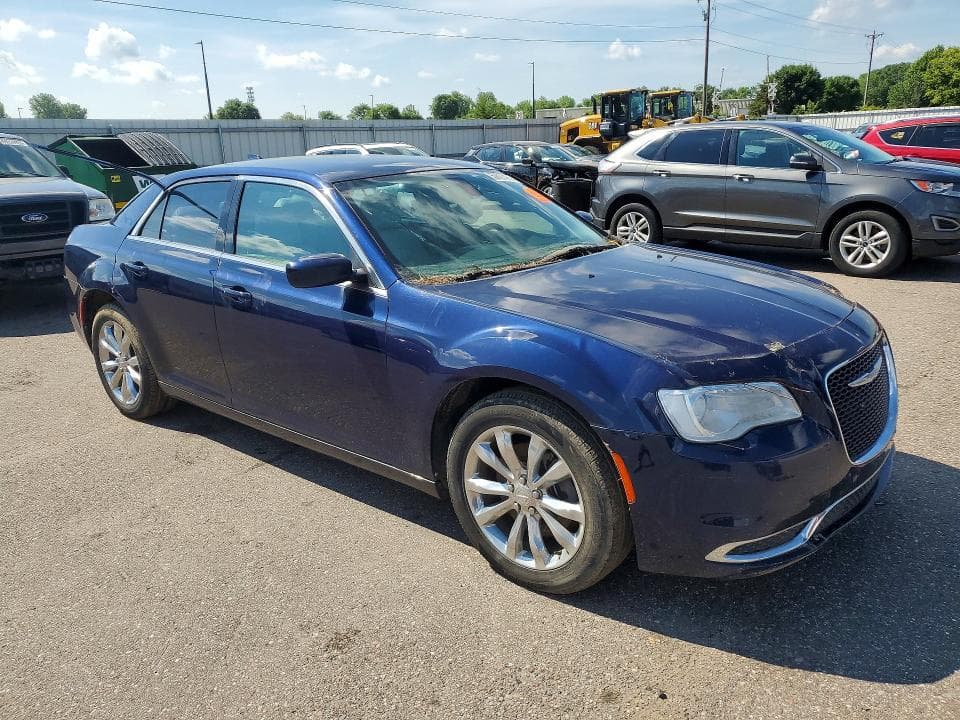 2017 CHRYSLER 300 LIMITED LIMITED 4
