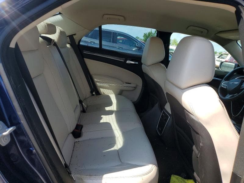 2017 CHRYSLER 300 LIMITED LIMITED 10