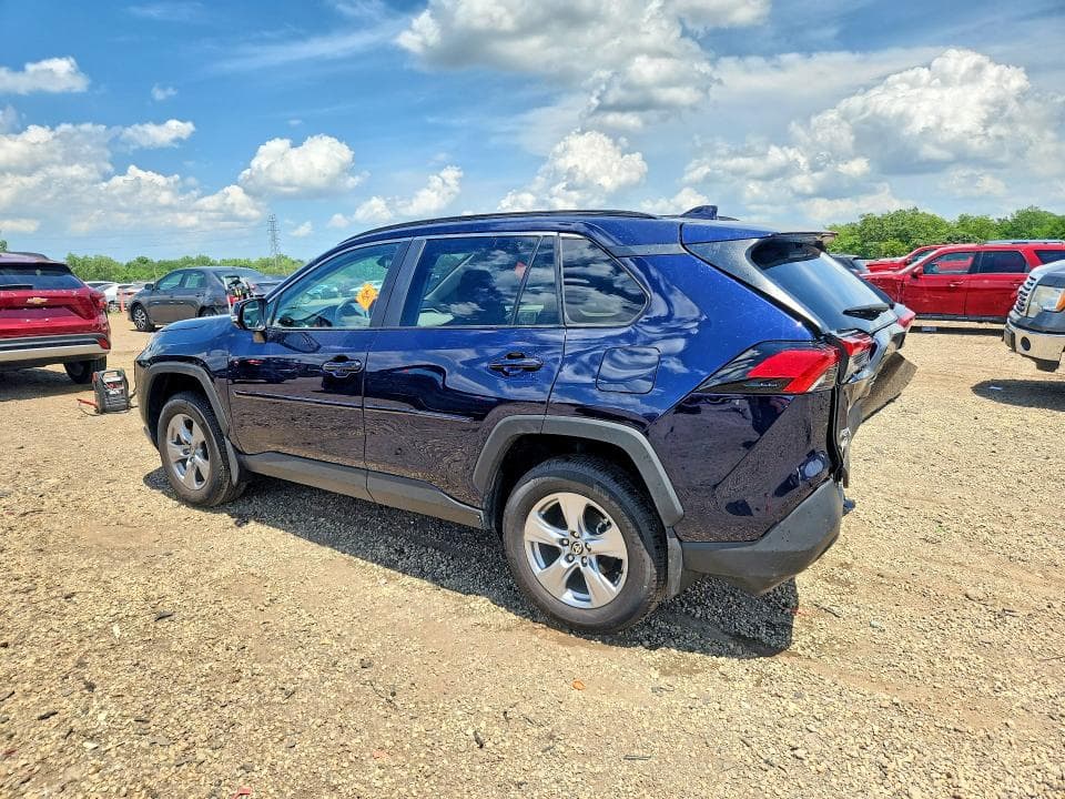 2025 TOYOTA RAV4 XLE XLE 2