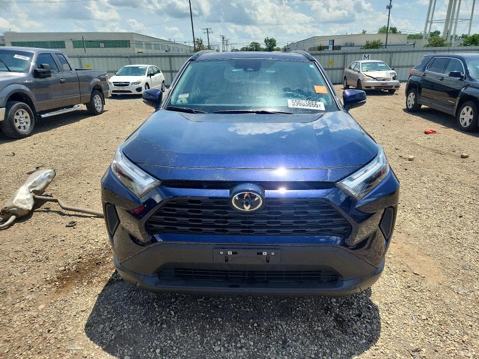 2025 TOYOTA RAV4 XLE XLE 5