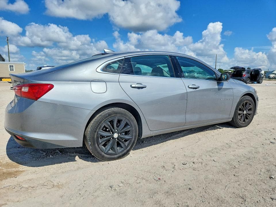 2023 CHEVROLET MALIBU LT 3