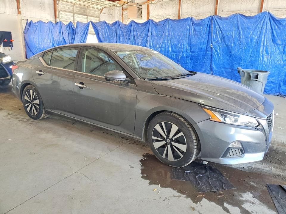 2021 NISSAN ALTIMA SV 4