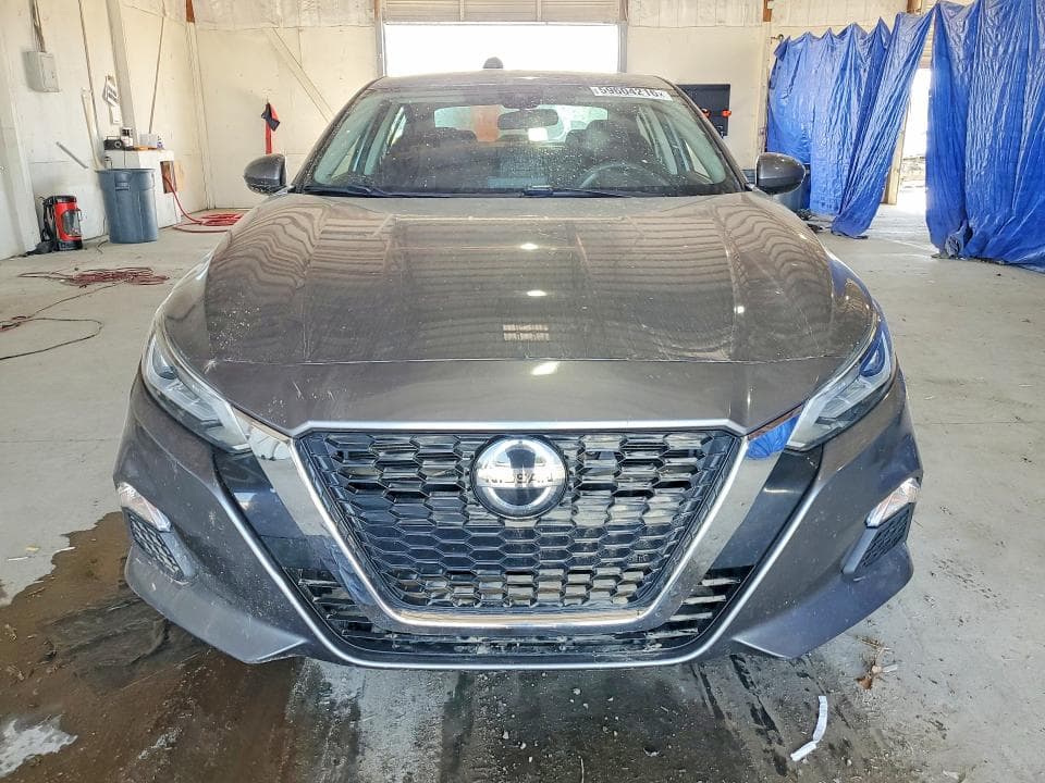 2021 NISSAN ALTIMA SV 5