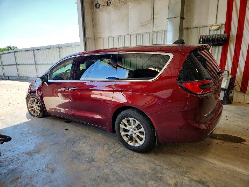 2023 CHRYSLER PACIFICA TOURING L 2