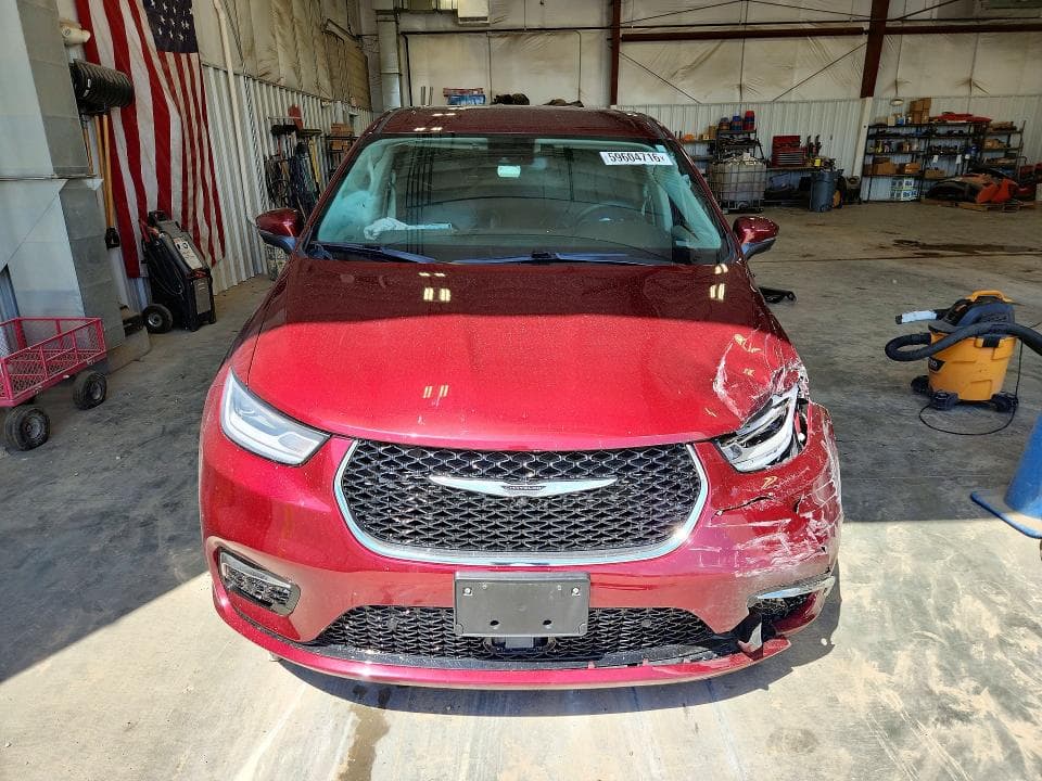 2023 CHRYSLER PACIFICA TOURING L 5
