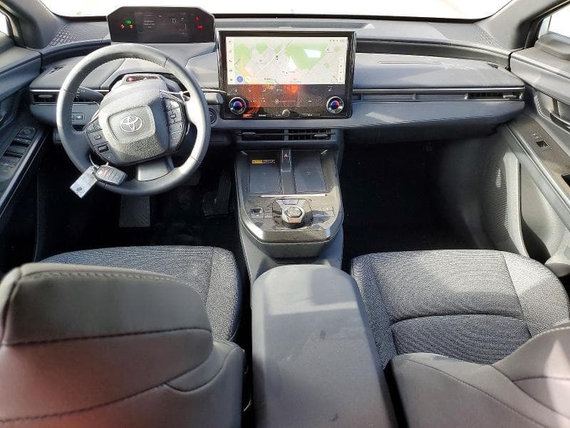 2026 TOYOTA BZ XLE PLUS 8