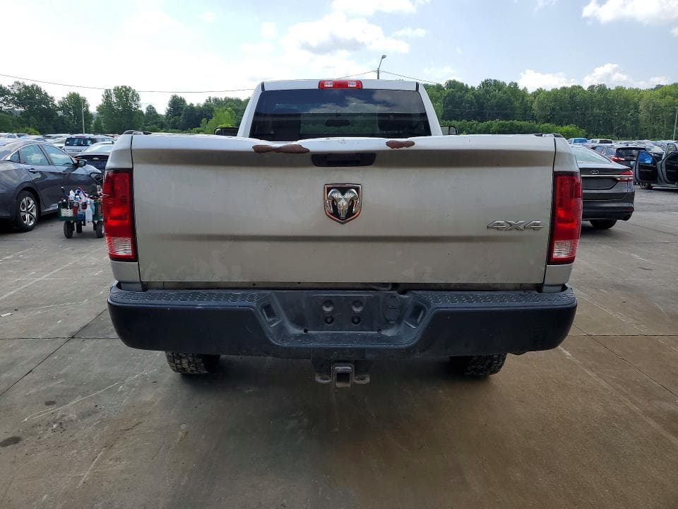 2018 RAM 2500 ST 6