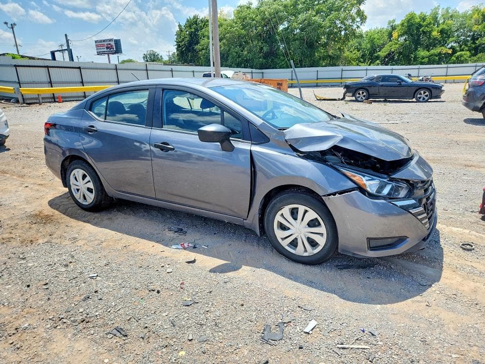 2024 NISSAN VERSA S 4