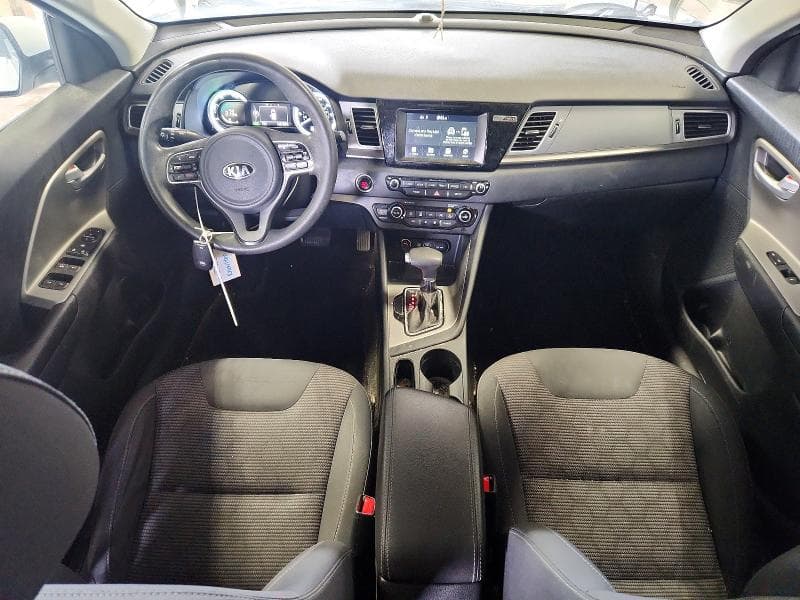 2018 KIA NIRO LX 8