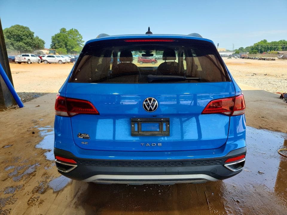 2023 VOLKSWAGEN TAOS SE 6