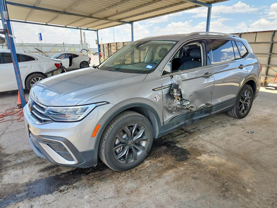 2023 VOLKSWAGEN TIGUAN SE - 1