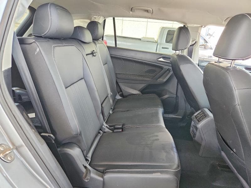 2023 VOLKSWAGEN TIGUAN SE 11