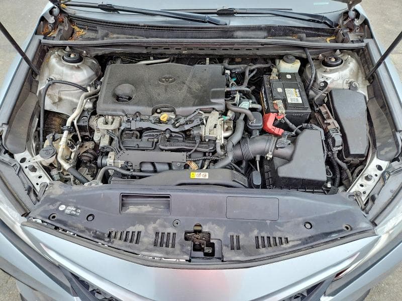 2018 TOYOTA CAMRY SE 11