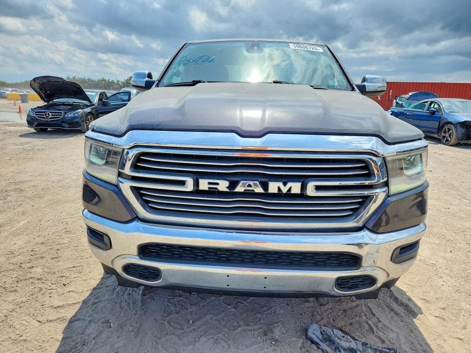 2019 RAM 1500 LARAMIE LARAMIE 5