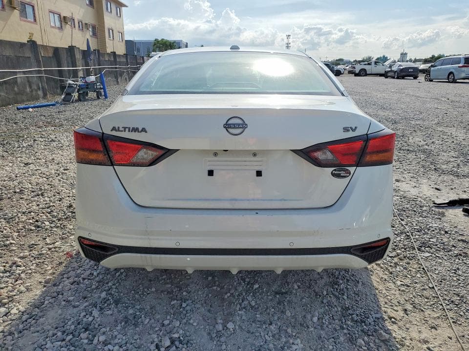 2024 NISSAN ALTIMA SV 6