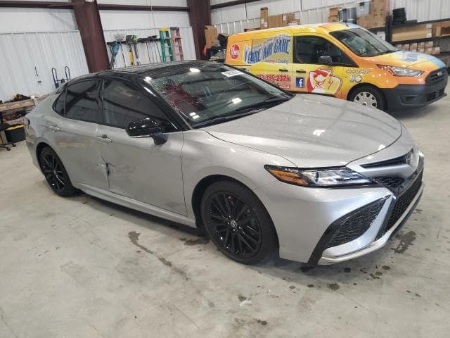 2024 TOYOTA CAMRY XSE 4