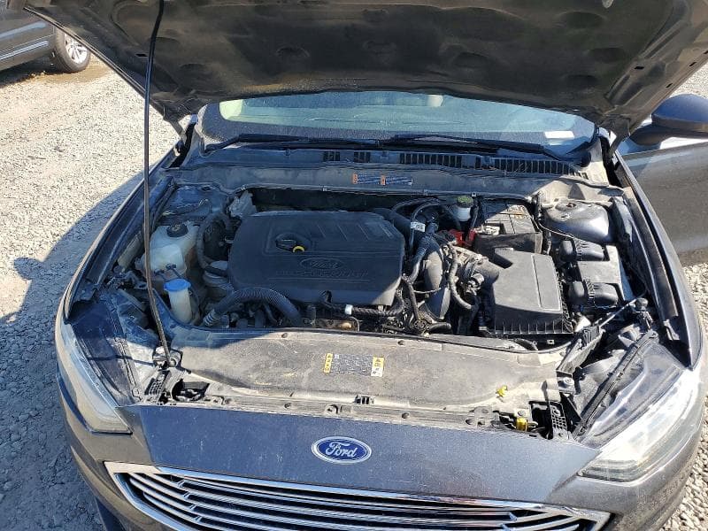 2018 FORD FUSION SE SE 11