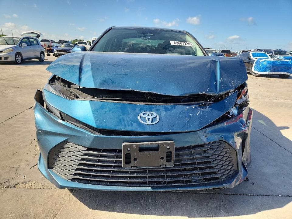 2025 TOYOTA CAMRY LE 5