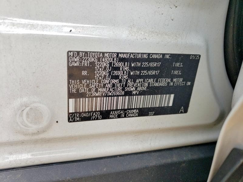 2025 TOYOTA RAV4 HYBRID XLE 14