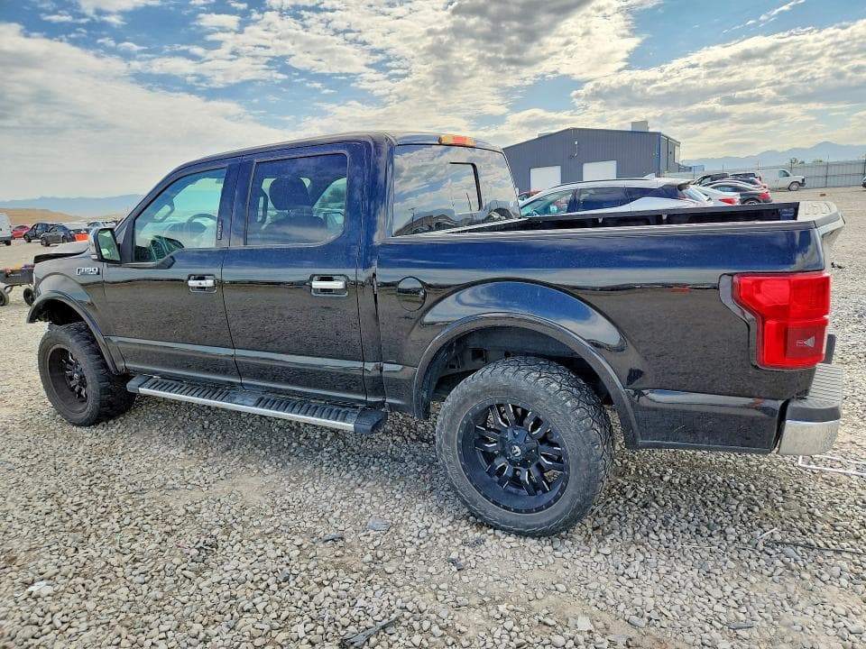2018 FORD F-150 SUPERCREW 2