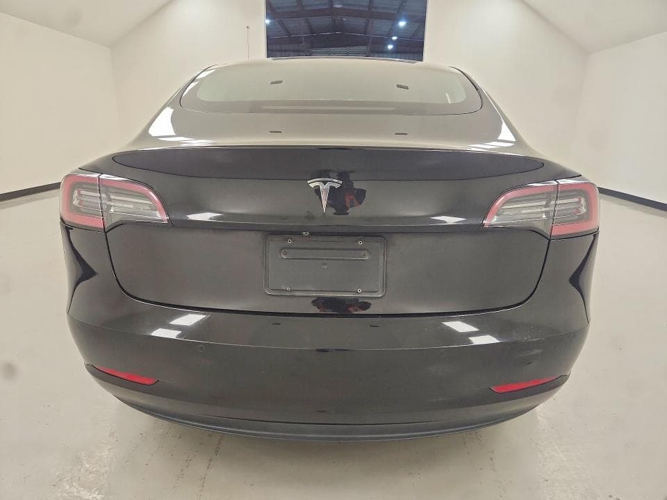 2019 TESLA MODEL 3 6