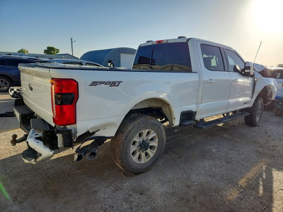 2023 FORD F350 SUPER DUTY 3