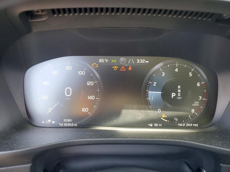 2019 VOLVO XC40 T5 MOMENTUM T5 MOMENTUM 10