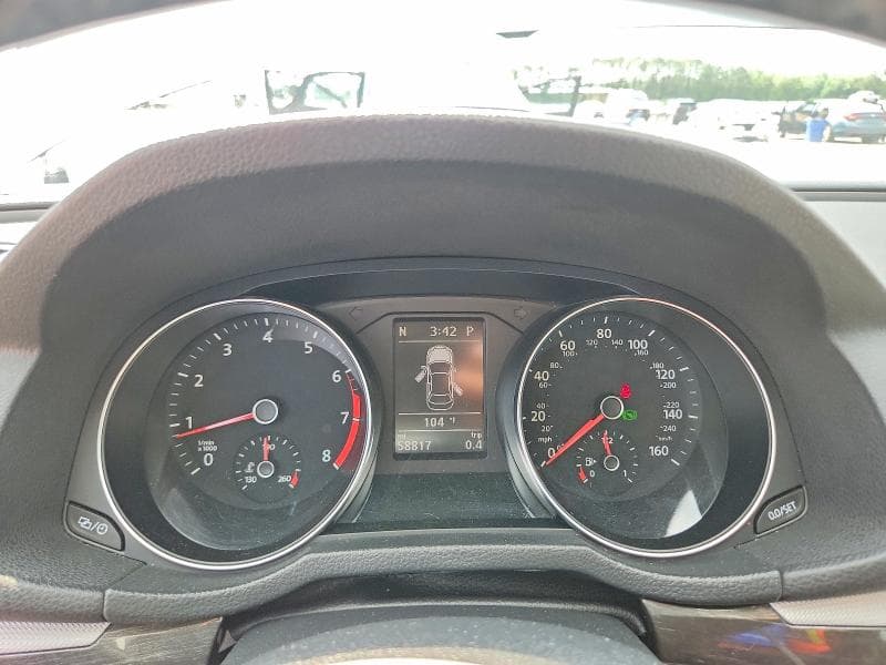 2016 VOLKSWAGEN PASSAT SE 9