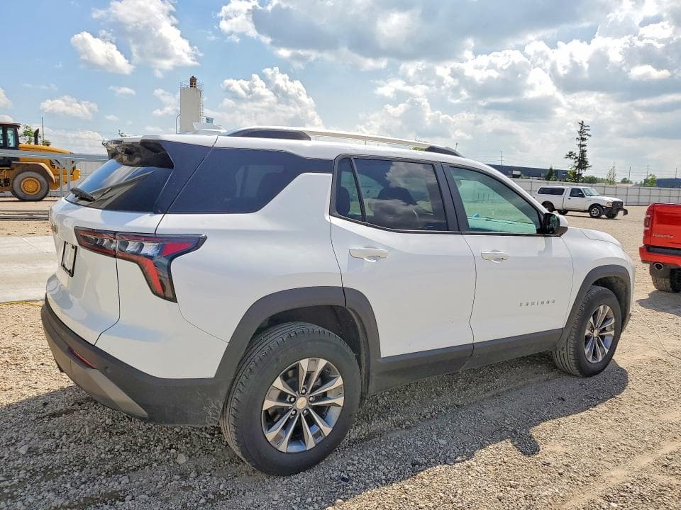 2025 CHEVROLET EQUINOX LT 3