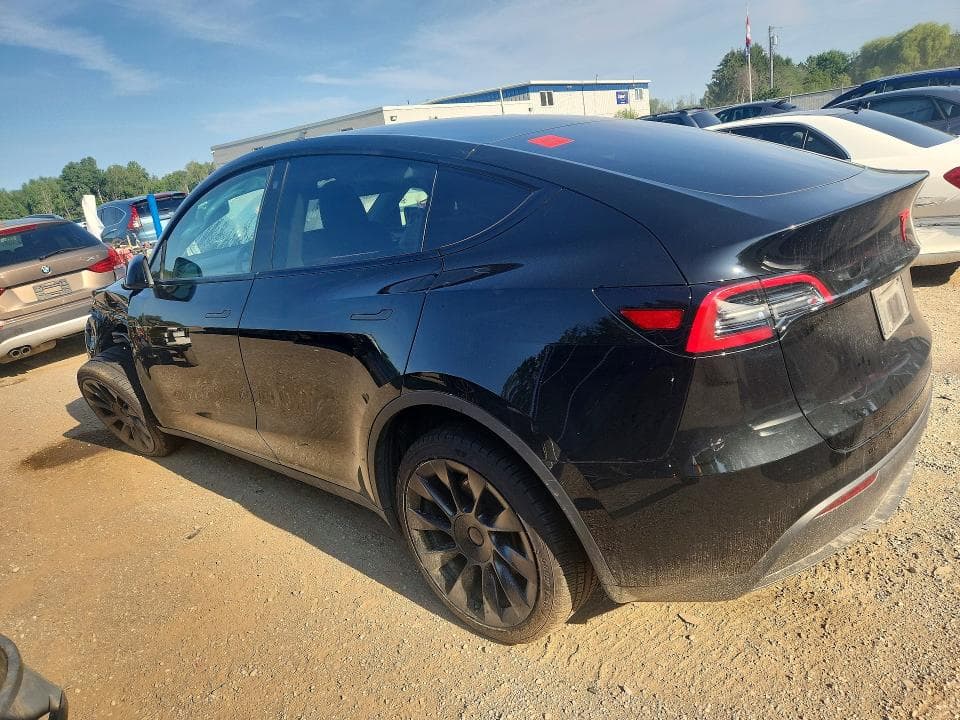 2023 TESLA MODEL Y 2