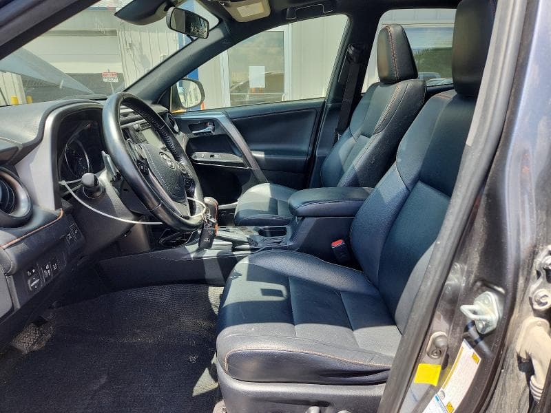2017 TOYOTA RAV4 SE SE 7