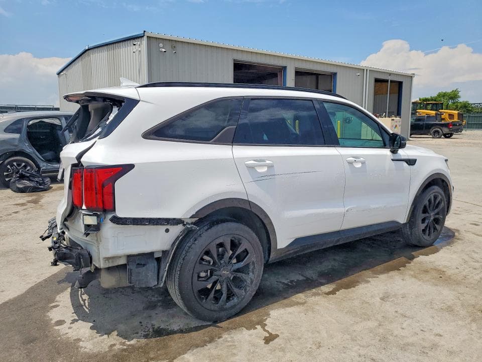 2023 KIA SORENTO SX 3