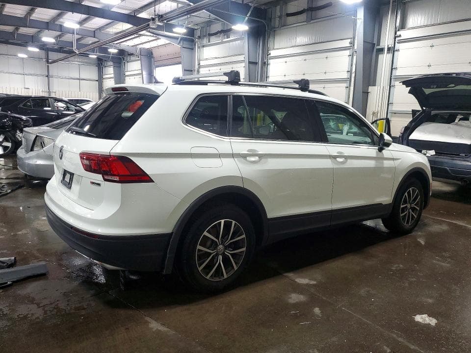 2019 VOLKSWAGEN TIGUAN SE 3