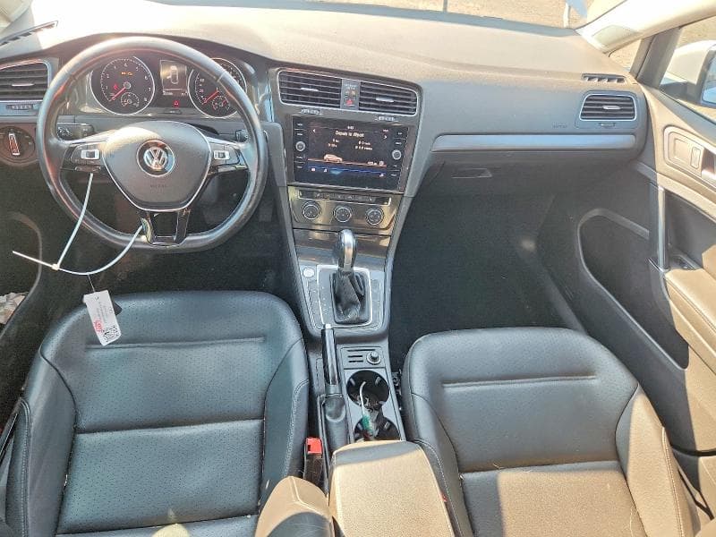 2018 VOLKSWAGEN GOLF S S 8