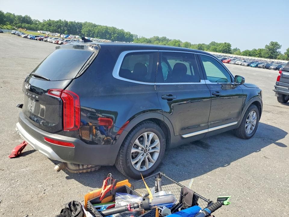 2022 KIA TELLURIDE LX 3
