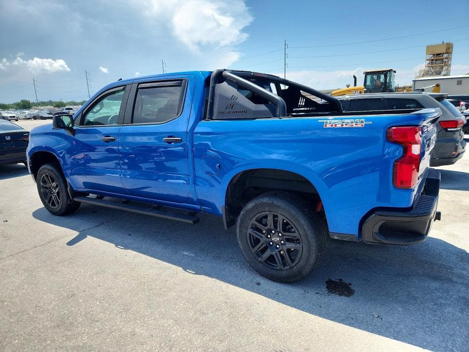 2023 CHEVROLET SILVERADO K1500 TRAIL BOSS CUSTOM 2