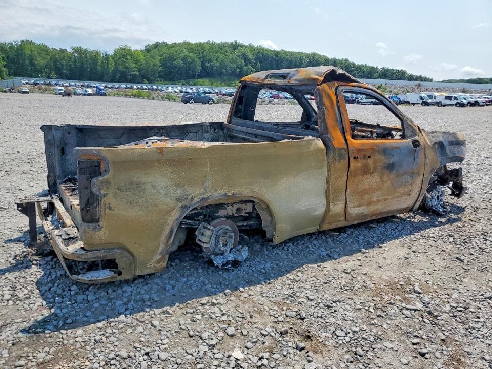 2025 CHEVROLET SILVERADO K1500 3
