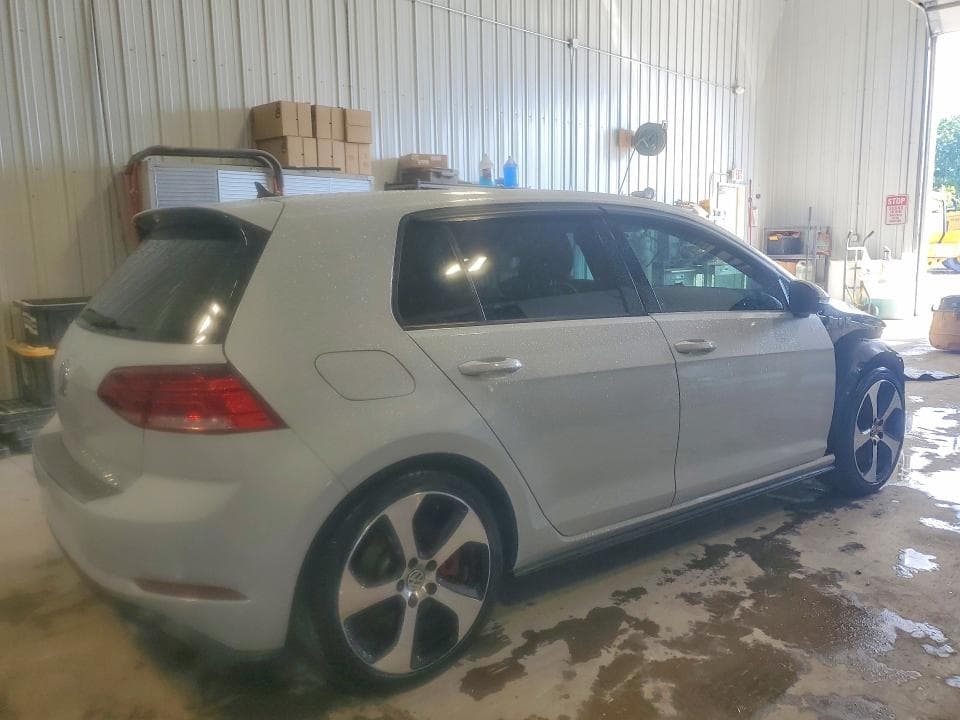 2019 VOLKSWAGEN GTI S 3